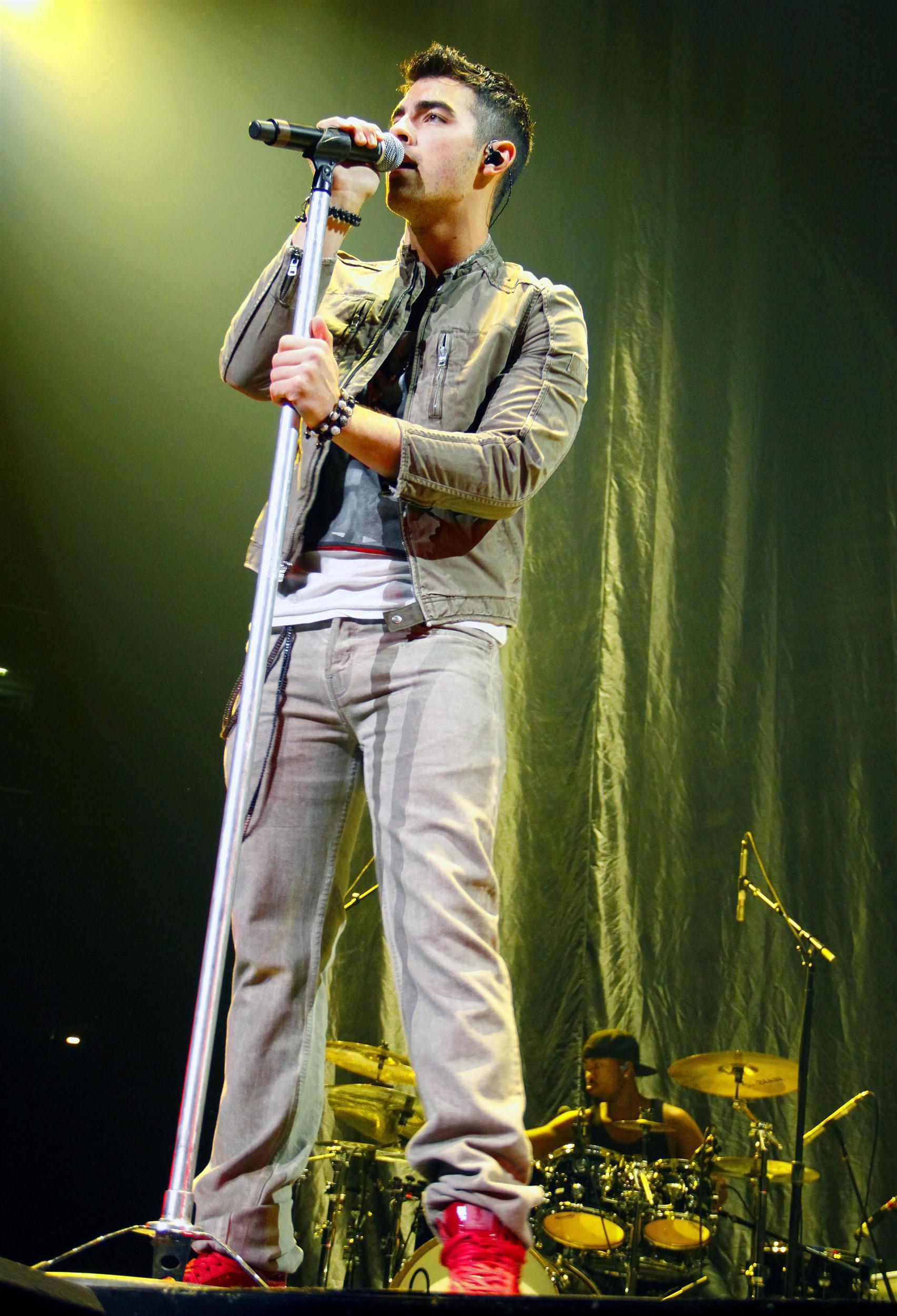 Joe Jonas performing live at Lanxess Arena | Picture 105266